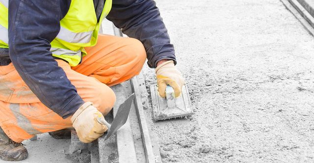 How To Find The Right Decorative Concrete Contractor