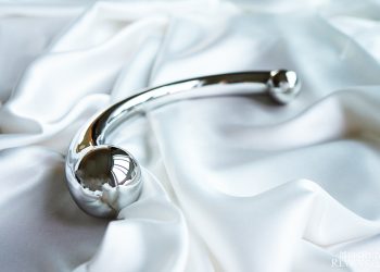 5 Reasons You MUST Use Sex Toys