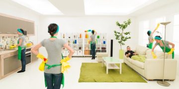 5 Reasons To Hire Professional Cleaning Services